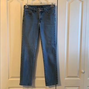 Lee Classic Fit Women’s Jeans Size 8 Med